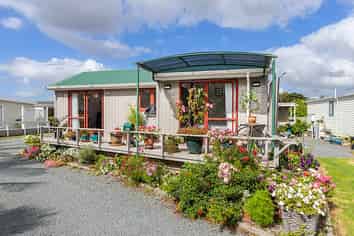 C12, 71 Moir Street, Mangawhai