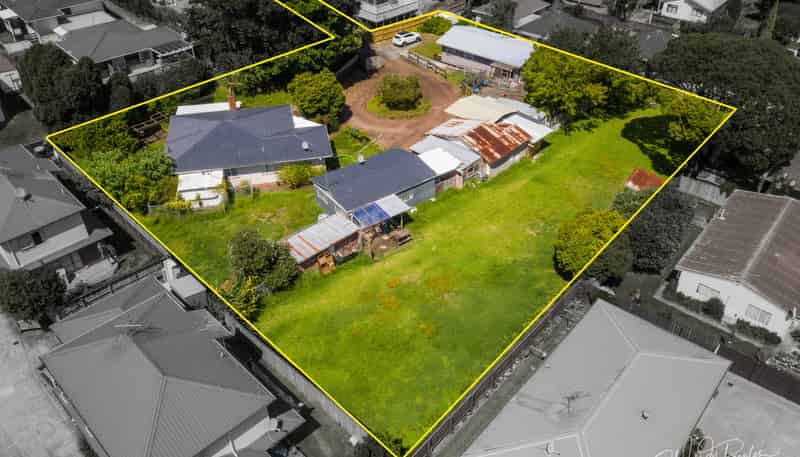 14 Trentham Road, Papakura