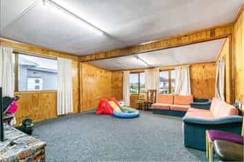 801 and 80 Sandringham Road Extension, Sandringham