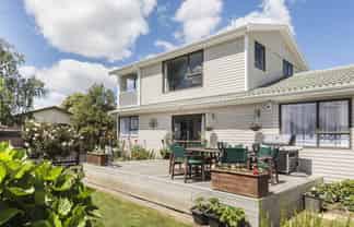 22 Momorangi Crescent, Redwood