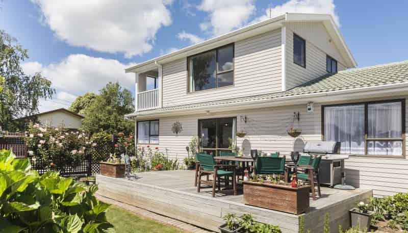 22 Momorangi Crescent, Redwood