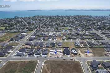 160 Ninth View Avenue, Beachlands