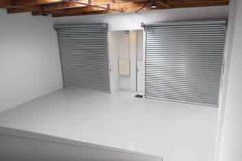 NORTH SHORE INDUSTRIAL UNITS FOR SALE