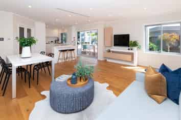 14 Poseidon Place, Half Moon Bay