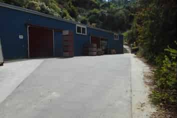 Tidy secure warehouse