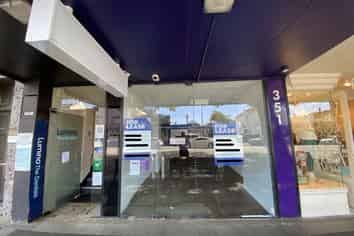 Remuera Retail with High Exposure