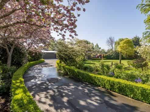 18 Coringa Road, Yaldhurst