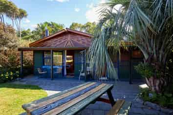 1137 State Highway 1, Hapuku