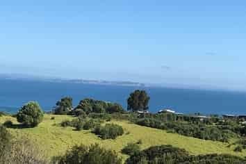 4 Askew Ave, Rakino Island