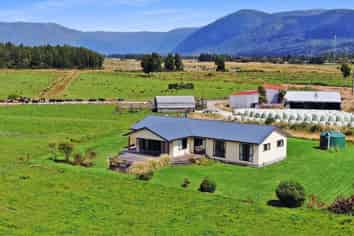 129 Waitaha Road, Ross