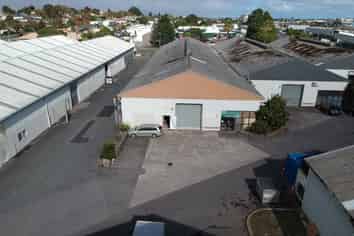 Affordable Warehousing with Yard