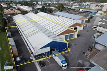 Cost Effective Industrial w 2,325sqm Warehouse