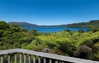 33 Spencer Road, Lake Tarawera