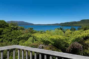 33 Spencer Road, Lake Tarawera