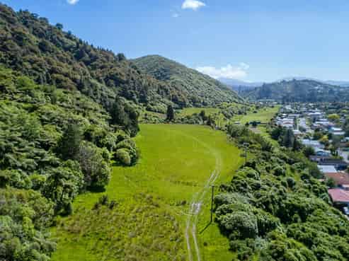 45 Lots, Cannon Point Development, Totara Park
