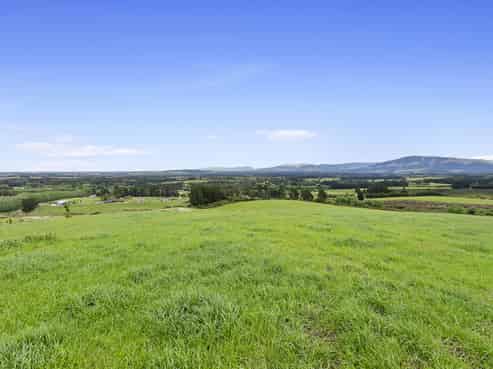 Lot 1-9/652 Carrs Road, Loburn