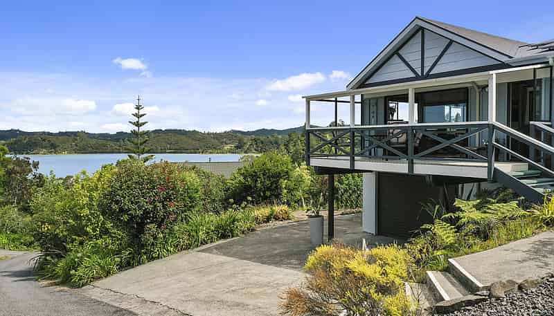 4 Marina Rise, Opua