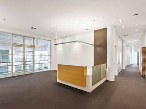 City Centre: Office on the Water