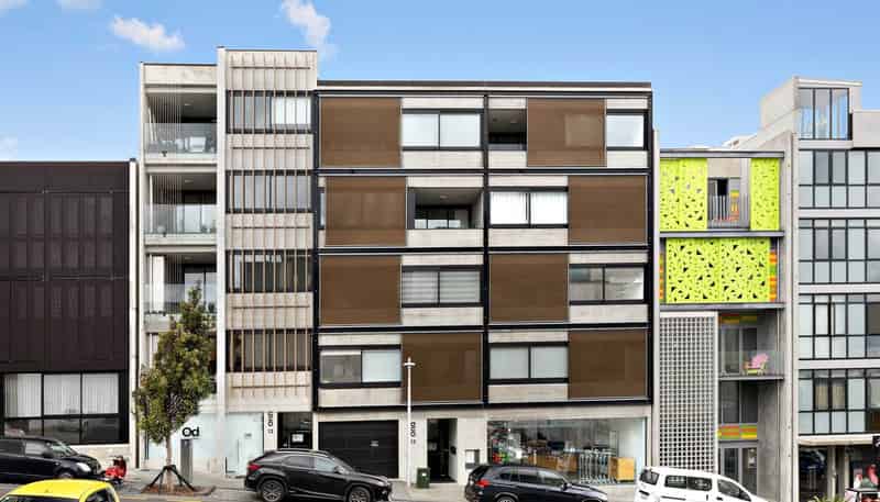 2/12 Vinegar Lane, Mount Eden