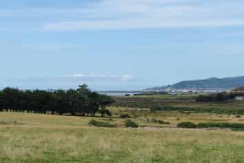 129 Clark Road, Bluff