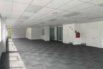 Refurbished beauty in Epsom!