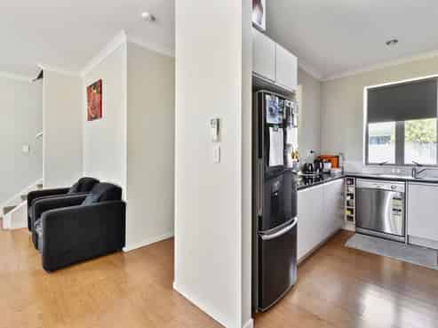 3/140A Gray Avenue, Papatoetoe