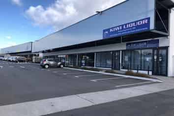 Last 3 Retail Units, Buy or Lease!