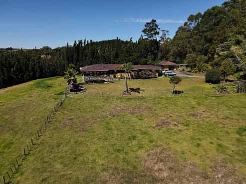 275 State Highway 1, Wellsford