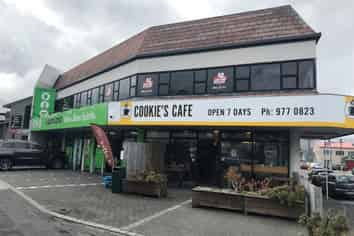 Tidy and Affordable Office