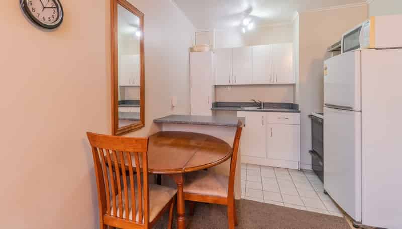 1M/94 Dominion Road, Mount Eden