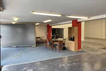 Showroom in a Showroom Precinct