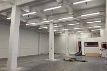 Showroom in a Showroom Precinct