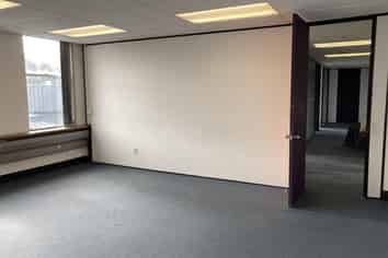 Good Views - Westside Tenancy