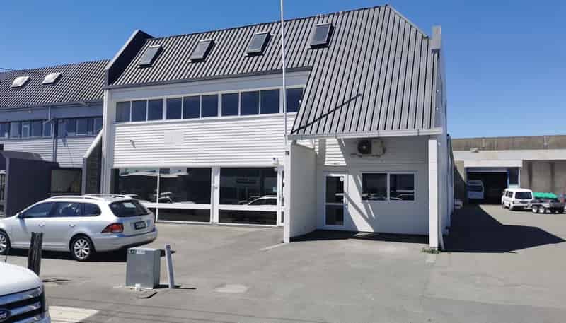 78 Thackeray Street, Waltham