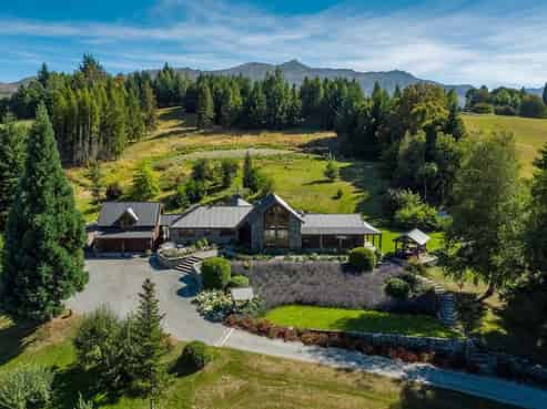 411 Littles Road, Queenstown Central