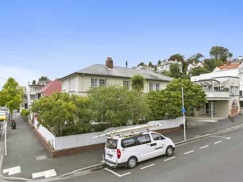 Former Backpackers - Vacant Possession