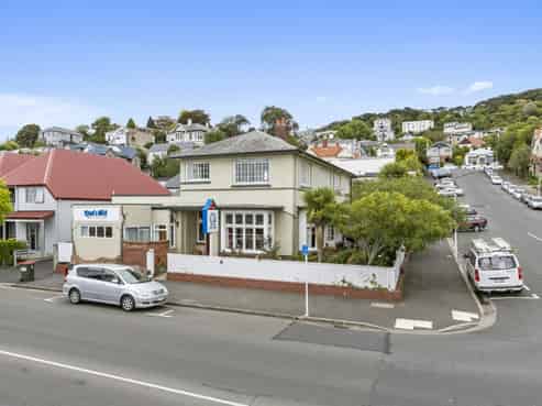 Former Backpackers - Vacant Possession