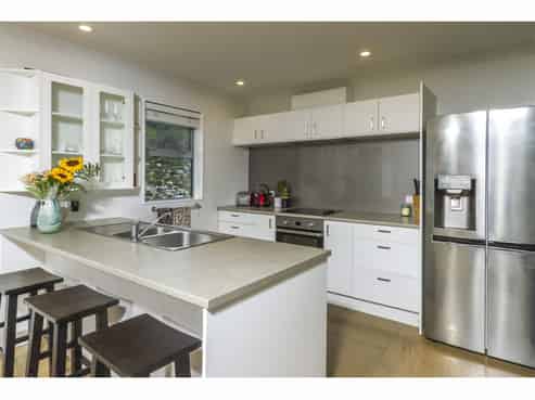 33 Jenner Road, Toi Toi