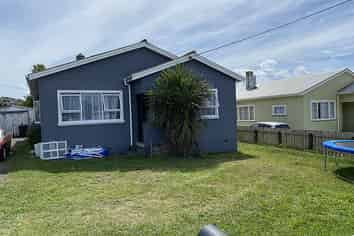 14 Leicester Street, Patea