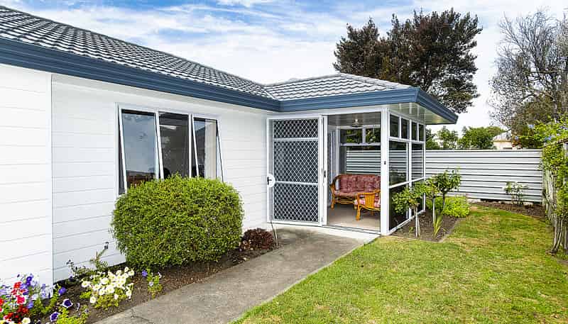11/690 Gladstone Road, Te Hapara