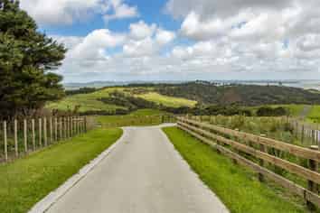 Morepork L West Road, Kaukapakapa