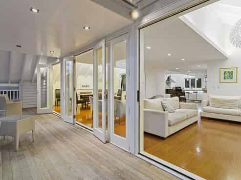 1/20 and 2 King Edward Parade, Devonport