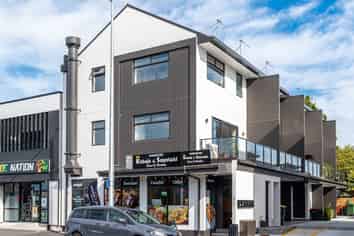 Modern Retail Shop for Sale