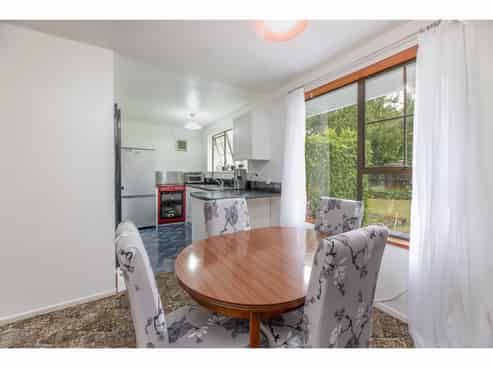2/37 Karnak Crescent, Russley
