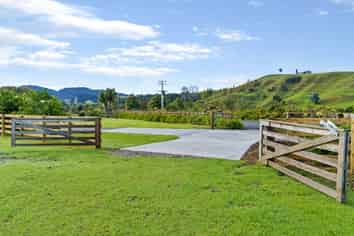 68 Parakiwai Quarry Road, Whangamata