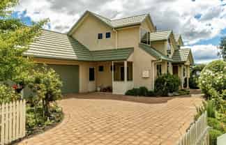 27 Melmore Terrace, Cromwell