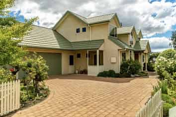 27 Melmore Terrace, Cromwell