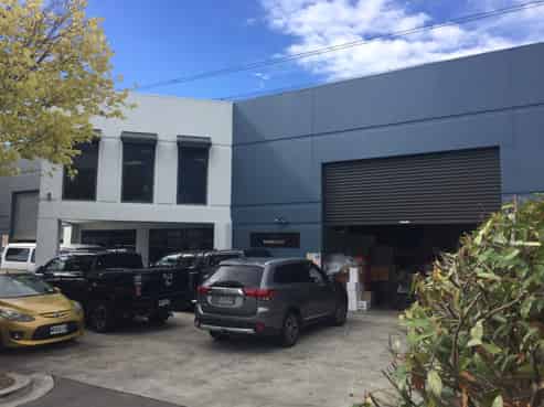 Warehouse/office on Acheron