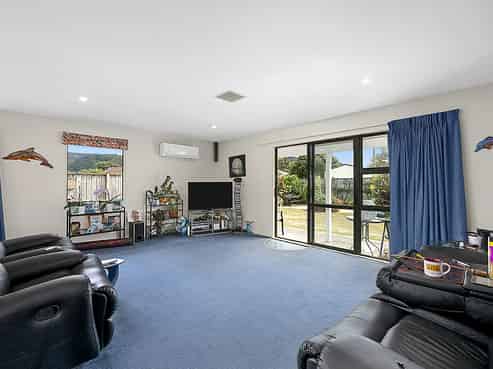 33 Stephen Street, Trentham