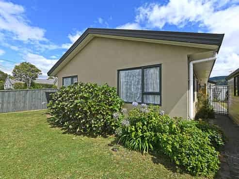 33 Stephen Street, Trentham